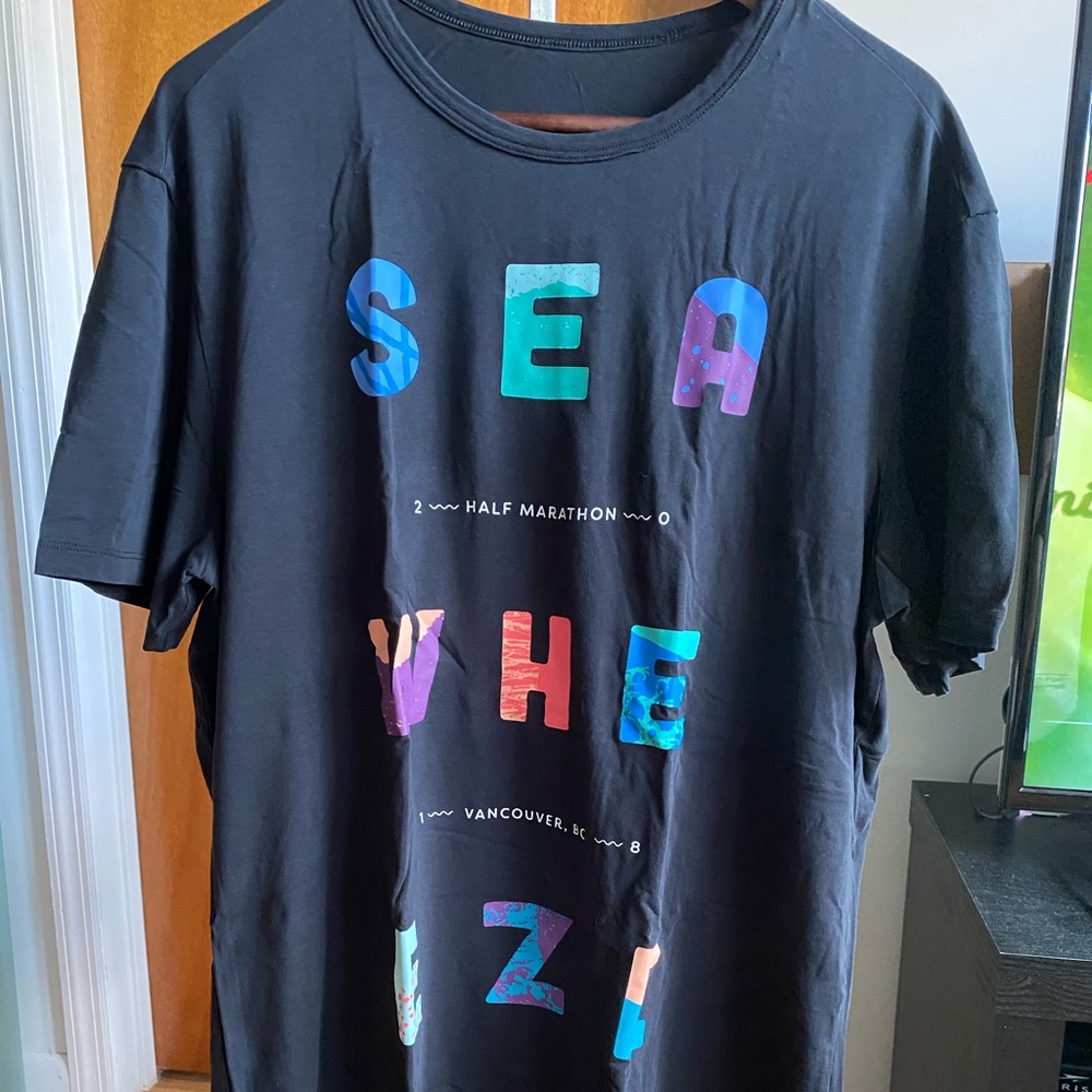 Lululemon SEAWHEEZE edition 5 year basic tee XL